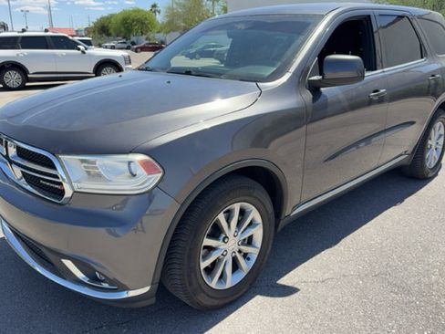 Used 2018 Dodge Durango SXT w/ 3rd Row Seating Group RWD image 1