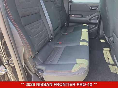 Used 2026 Nissan Frontier PRO-4X AWD/4WD image 19