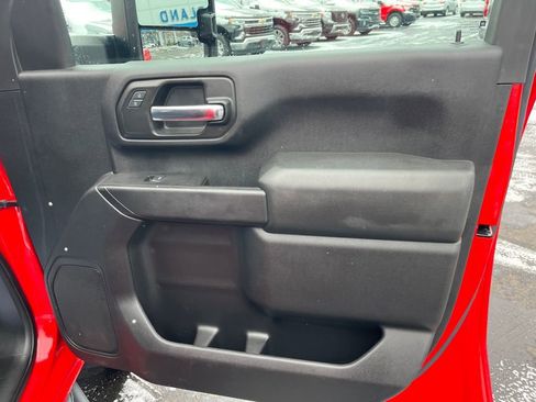 Used 2020 Chevrolet Silverado 2500 Custom w/ Custom Value Package image 28