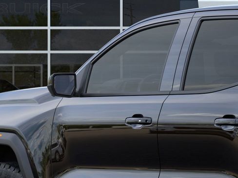 New 2025 GMC Canyon AT4 w/ Nightfall Edition AWD/4WD image 12