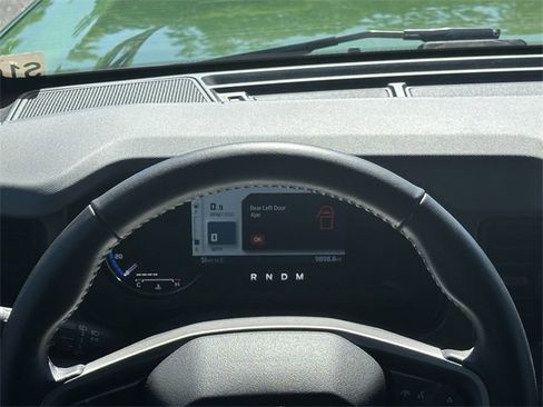 Used 2024 Ford Bronco Everglades image 26