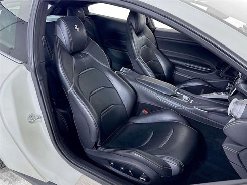 Used 2019 Ferrari GTC4Lusso T image 28