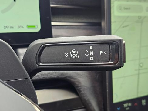 Used 2022 Rivian R1S Launch Edition AWD/4WD image 31