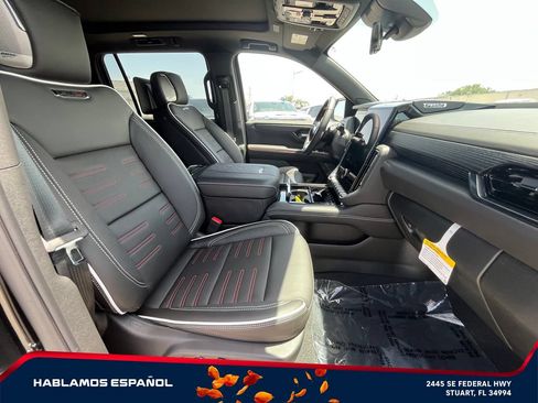 New 2026 GMC Yukon XL AT4 Ultimate AWD/4WD image 22
