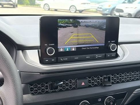 Used 2025 Honda Accord LX image 19