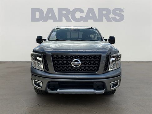 Used 2018 Nissan Titan PRO-4X w/ Pro-4x Utility Package image 2