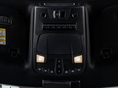 Used 2022 Ford F250 Lariat w/ Tremor Off-Road Package image 25