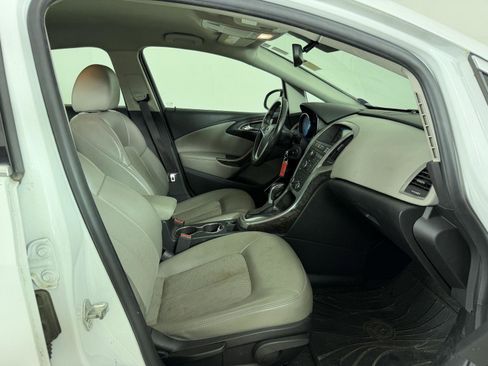 Used 2014 Buick Verano FWD image 14