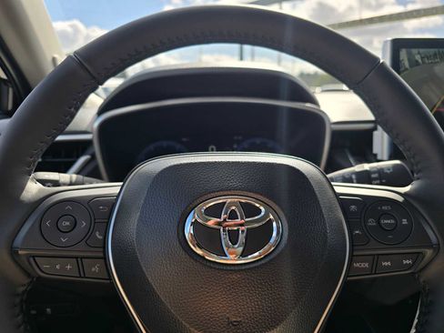 New 2026 Toyota Corolla Cross XLE w/ Convenience Package AWD/4WD image 32