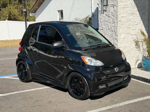 Used 2013 smart fortwo passion image 16