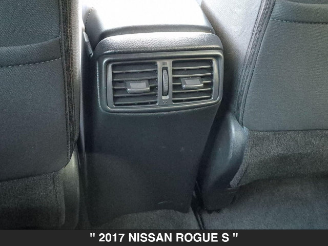 Used 2017 Nissan Rogue S AWD/4WD image 27