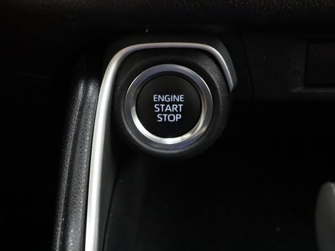 Certified 2025 Toyota Grand Highlander FWD image 18