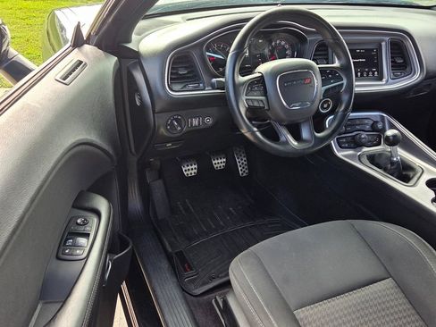 Used 2019 Dodge Challenger R/T w/ Blacktop Package RWD image 4