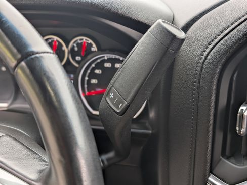 Used 2020 Chevrolet Silverado 1500 LT w/ All-Star Edition image 29