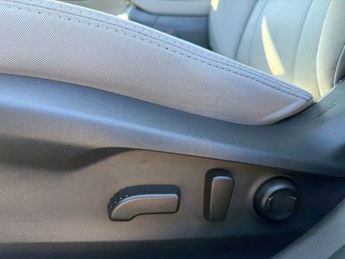 Certified 2025 Subaru Legacy Premium image 40