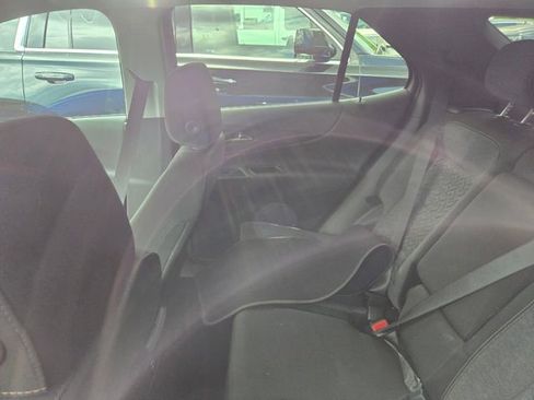 Used 2024 Chevrolet Equinox LT FWD image 8