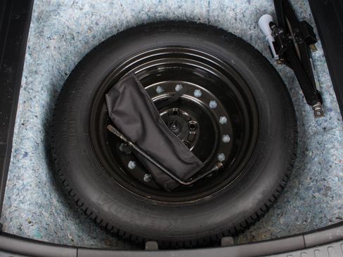 Certified 2019 Honda CR-V EX image 9