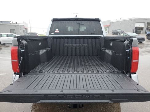 New 2026 Toyota Tacoma SR5 AWD/4WD image 8