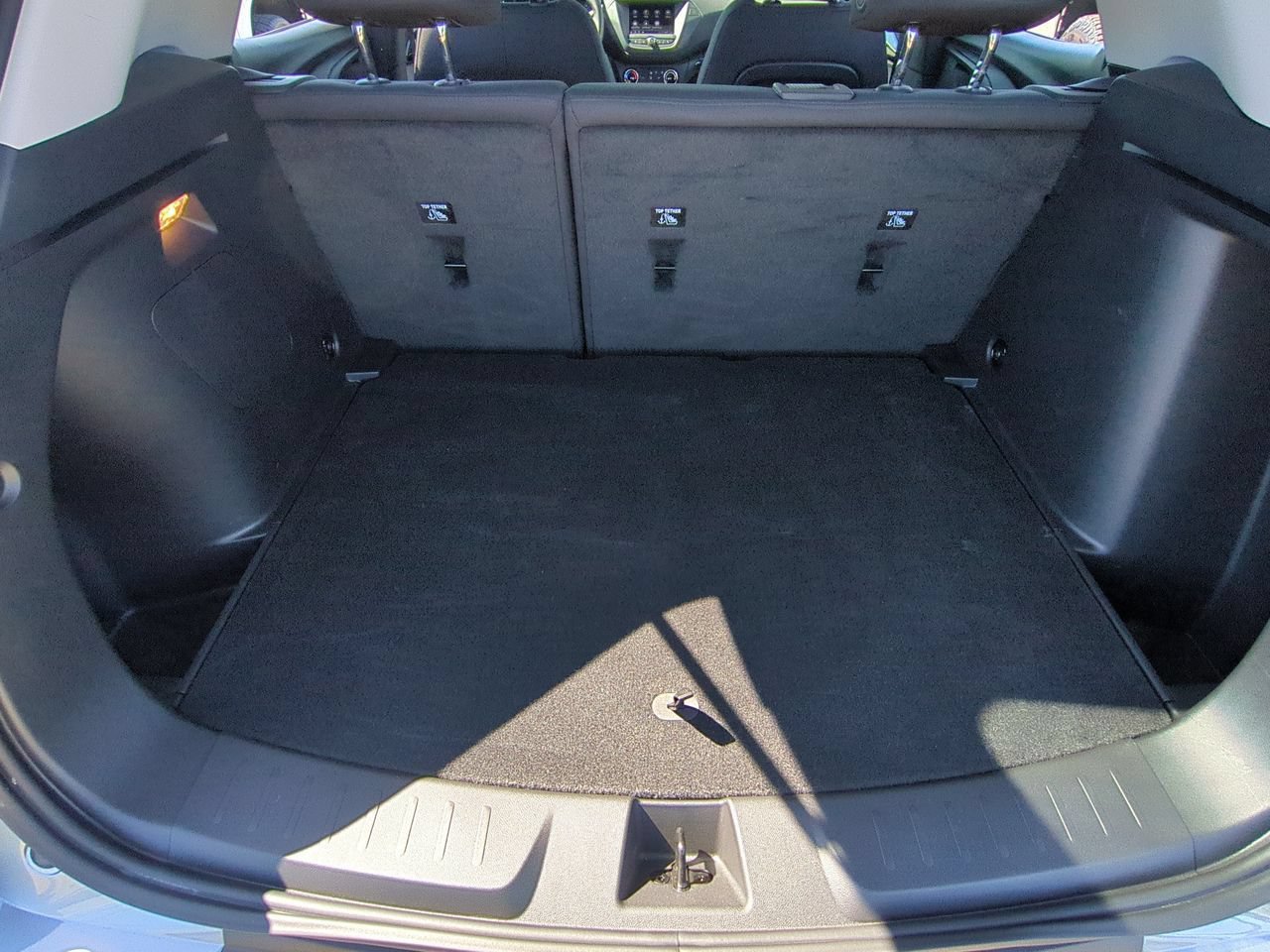Used 2023 Chevrolet TrailBlazer LT FWD image 23