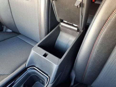 New 2026 Jeep Compass Trailhawk w/ Sun, Sound & Navigation Group image 31