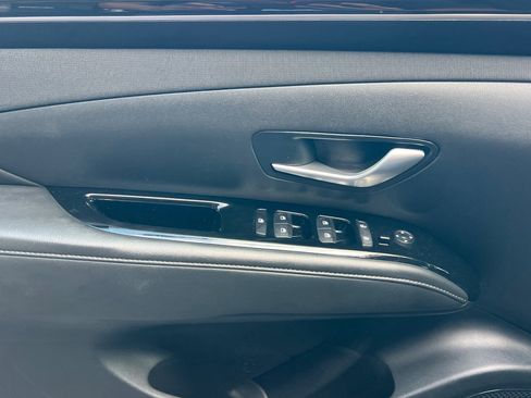 Used 2022 Hyundai Santa Cruz Limited image 11