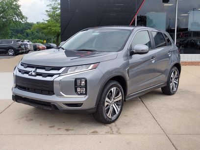 New 2025 Mitsubishi Outlander Sport SE