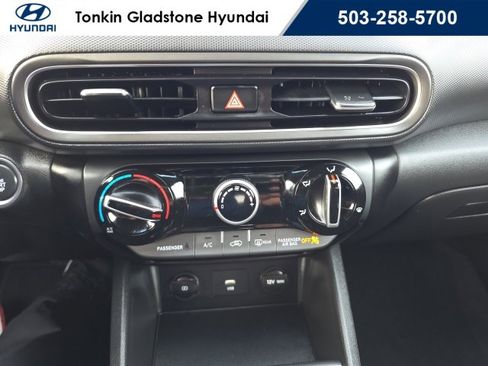 Certified 2022 Hyundai Kona SEL w/ Cargo Package image 18