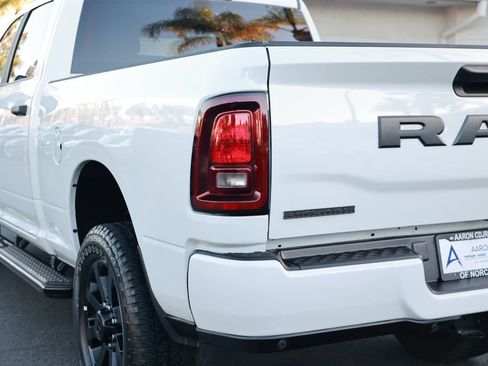 Used 2025 RAM 2500 Big Horn AWD/4WD image 13