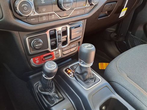 New 2026 Jeep Wrangler Unlimited Sport AWD/4WD image 15