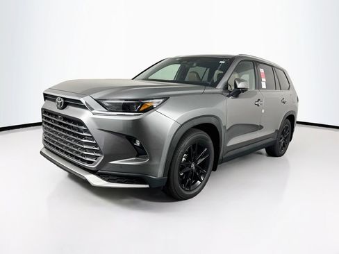 New 2026 Toyota Grand Highlander AWD Hybrid image 3