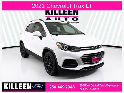 Used 2021 Chevrolet Trax LT w/ Sport Edition image 1