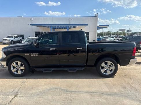 Used 2016 RAM 1500 Lone Star RWD image 4