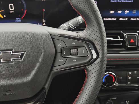 New 2026 Chevrolet TrailBlazer RS w/ Driver Confidence Package FWD image 13