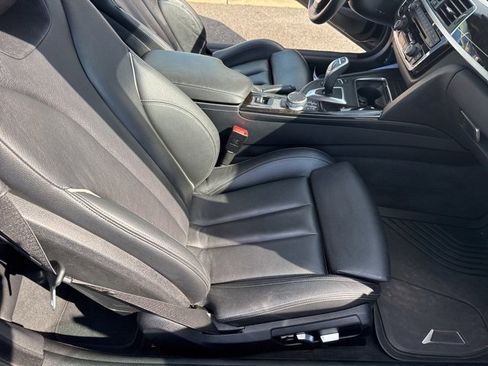 Used 2019 BMW 440i xDrive Convertible image 27