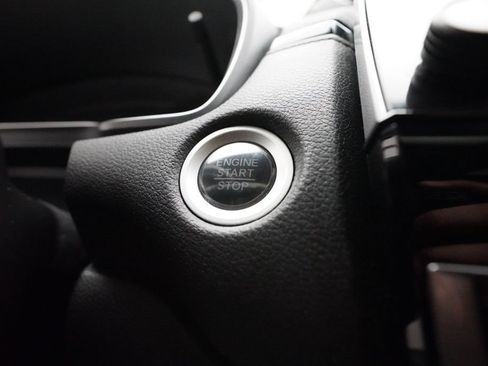 Used 2018 Honda CR-V EX image 29