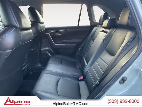 Used 2023 Toyota RAV4 XLE Premium image 13