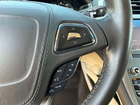 Certified 2020 Lincoln MKZ w/ Convenience Package image 29