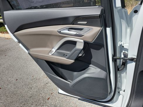 New 2025 Audi Q5 Premium Plus image 17