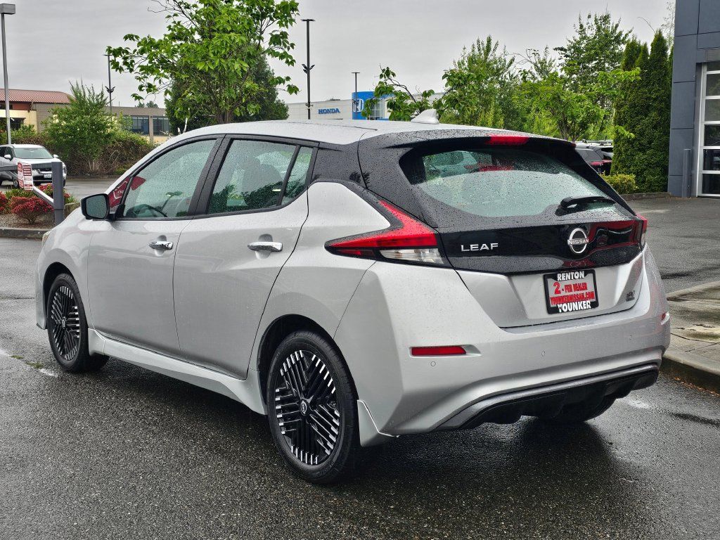Used 2024 Nissan Leaf SV Plus FWD image 7