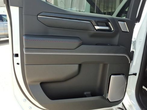 New 2026 GMC Sierra 1500 AT4X AWD/4WD image 18