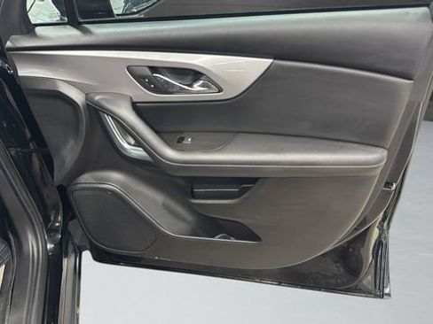 Used 2024 Chevrolet Blazer LT w/ Convenience Package image 32