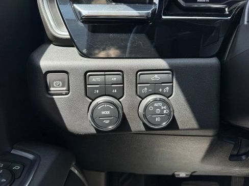 Certified 2023 Chevrolet Silverado 1500 RST AWD/4WD image 29