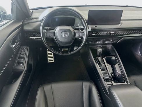 Used 2023 Honda Accord Sport image 4