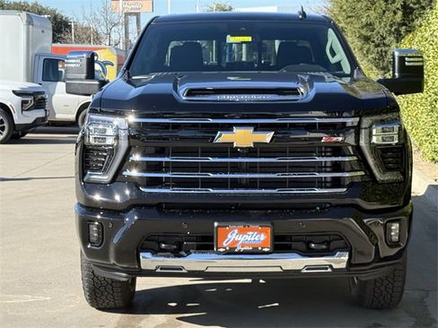 New 2026 Chevrolet Silverado 2500 LT w/ Z71 Chrome Sport Edition image 8