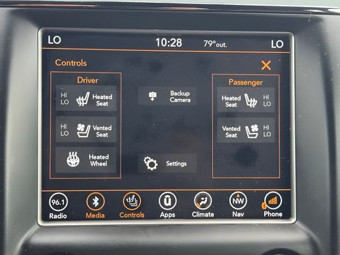 Used 2018 Jeep Grand Cherokee High Altitude AWD/4WD image 17
