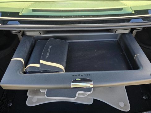 Used 2015 Mercedes-Benz E 250 BlueTEC 4MATIC Sedan w/ Premium 1 Package image 25