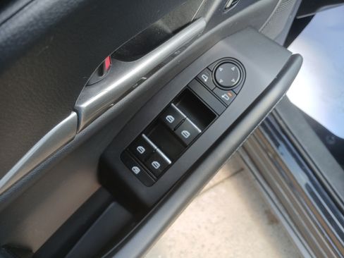 Used 2023 MAZDA CX-30 AWD 2.5 S w/ Select Package image 16