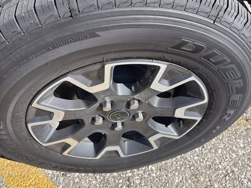 Used 2024 Jeep Wrangler Sahara w/ Technology Group image 12