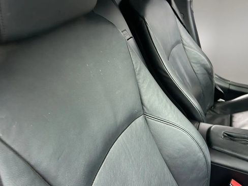 Used 2004 BMW Z4 2.5i image 18