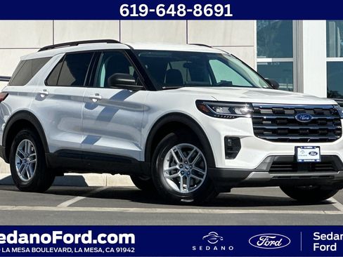 New 2026 Ford Explorer Active w/ Active Comfort Package image 1